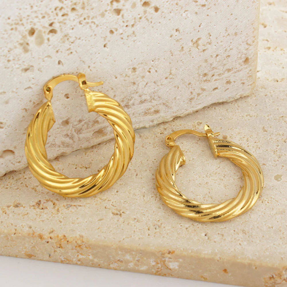 14K Gold Solid Twist Tube Hoop Earring - Image 2