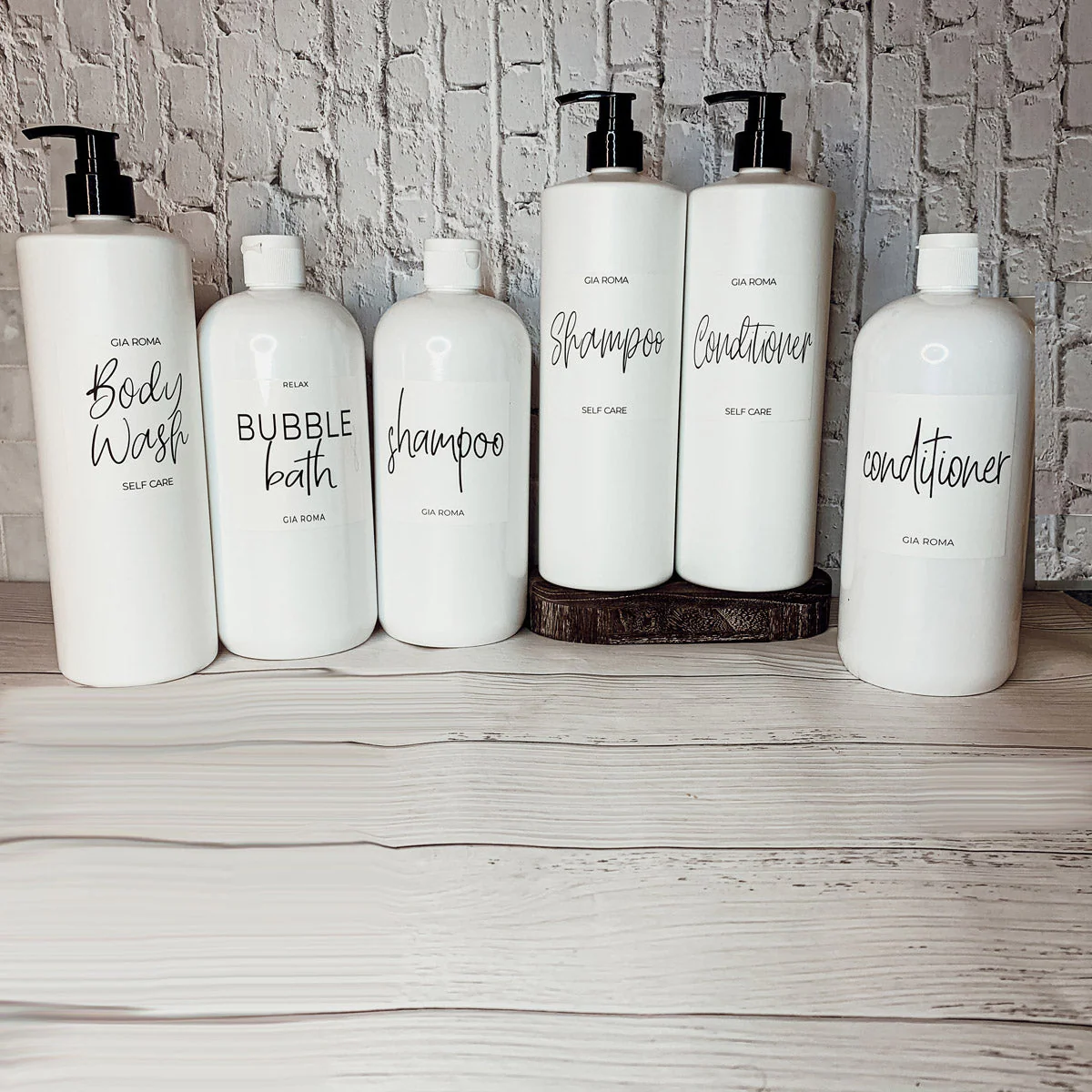 32oz Plastic White Dispensers by Gia Roma - Image 17