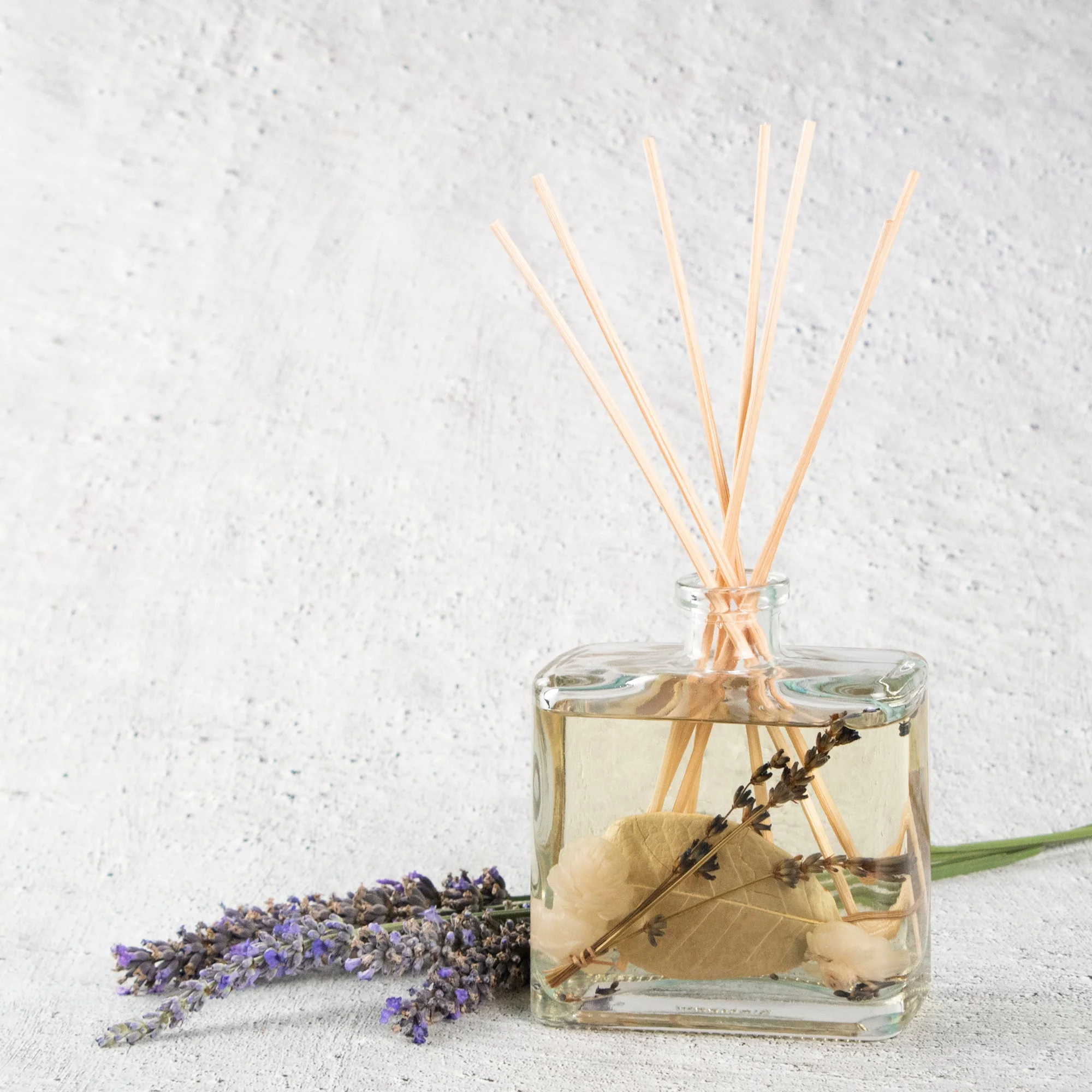 Amber Lavender Reed Diffuser by Andaluca Home - Image 6