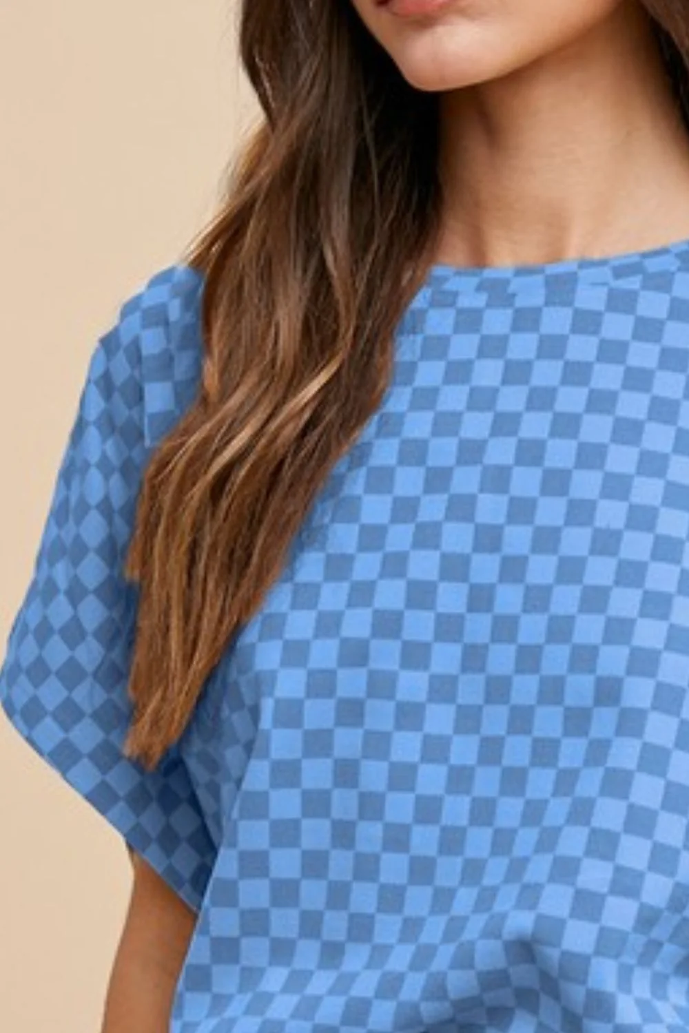 Annie Wear Checkered Round Neck Short Sleeve T-Shirt - Image 2