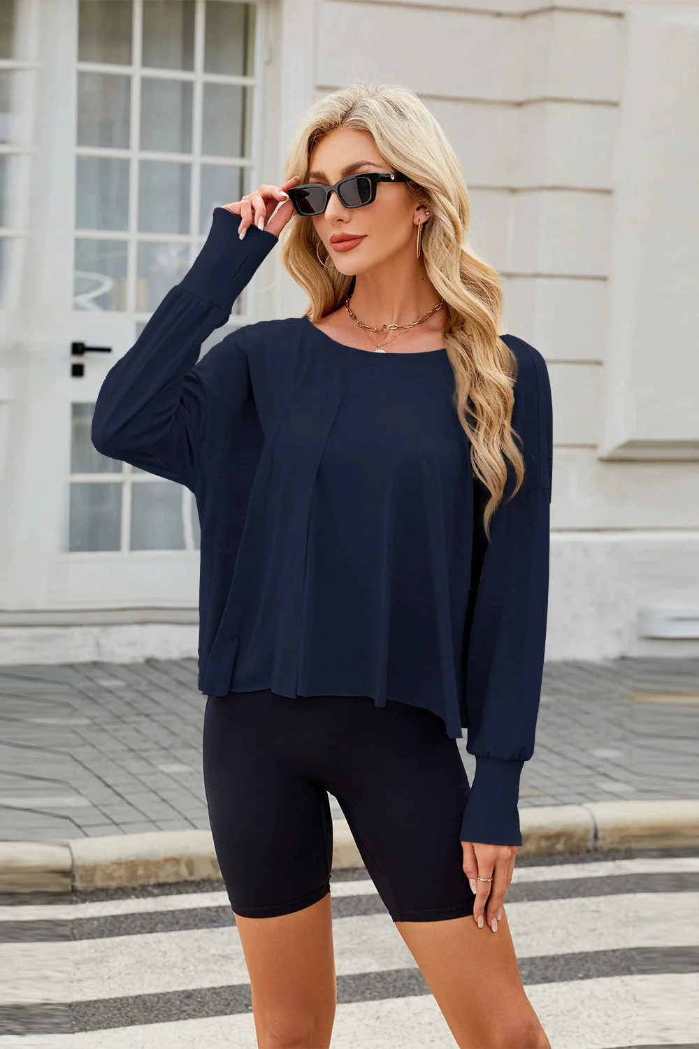 Backless Round Neck Long Sleeve T-Shirt - Image 6