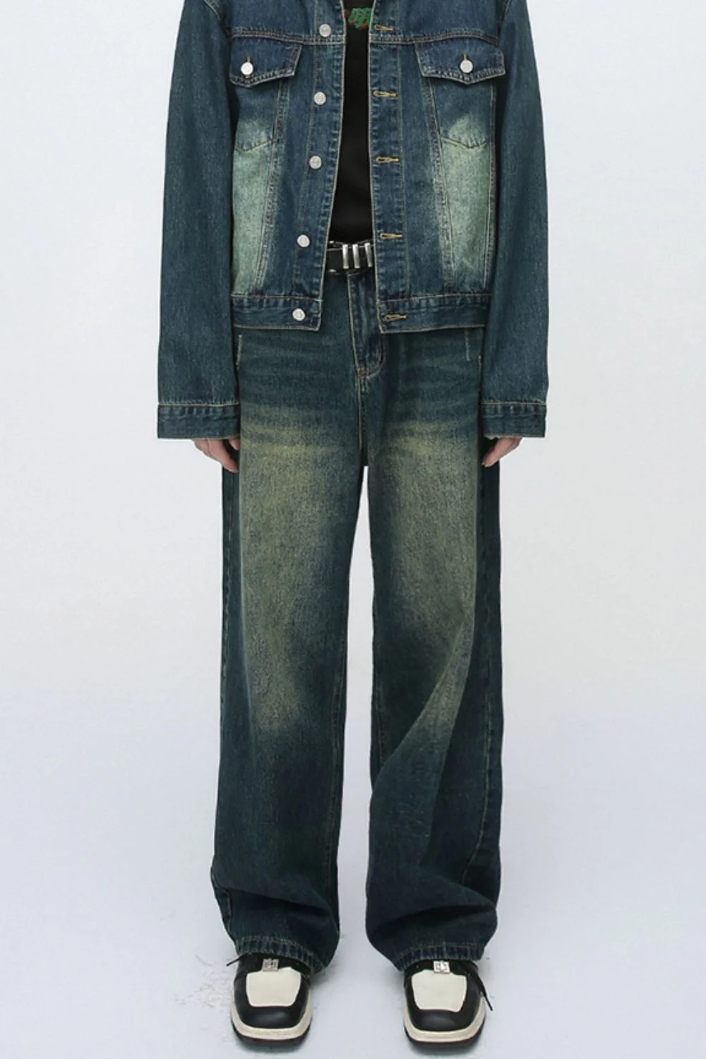 Baggy Jeans with Pockets - Image 2