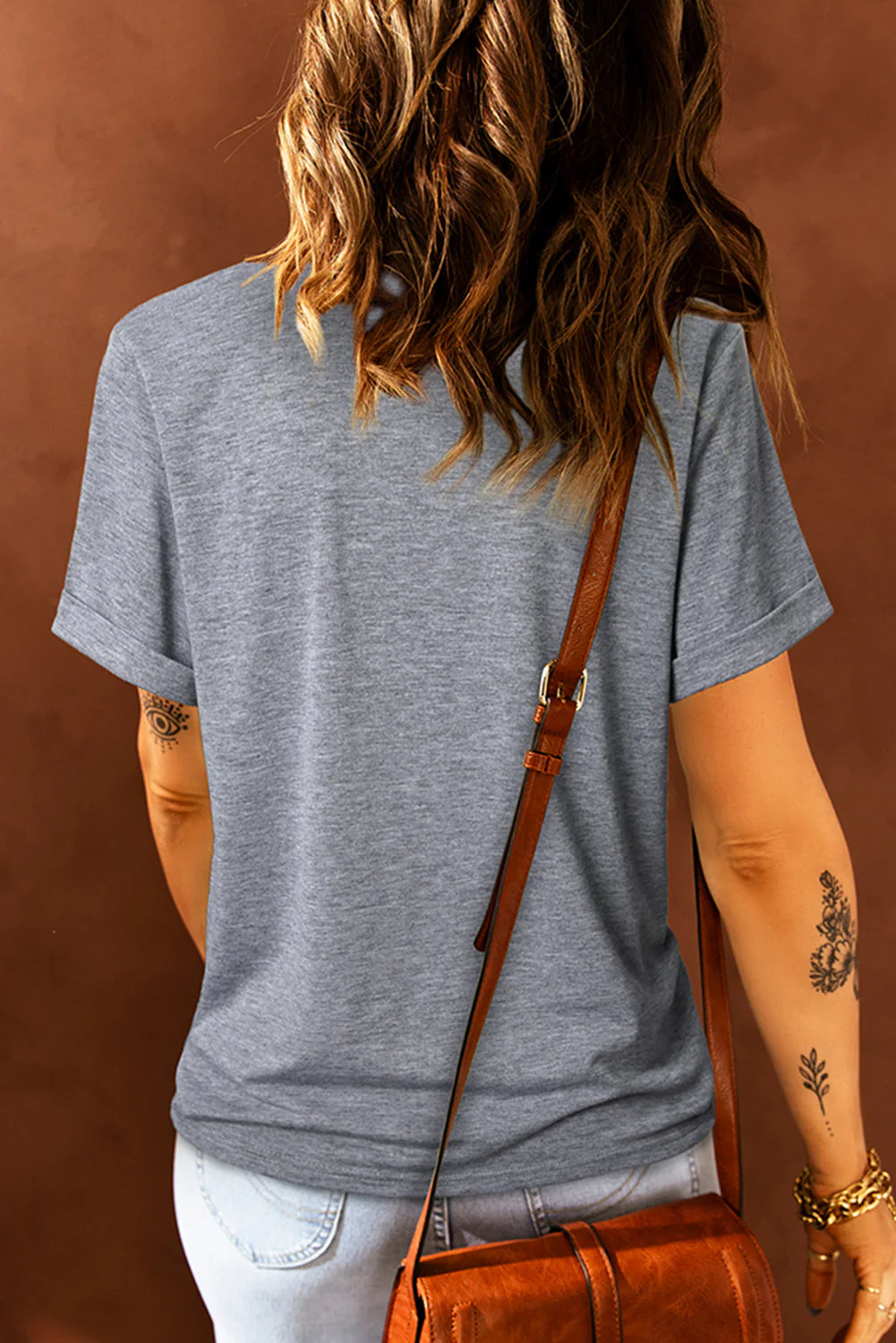 Bow Graphic Round Neck Short Sleeve T-Shirt - Image 2