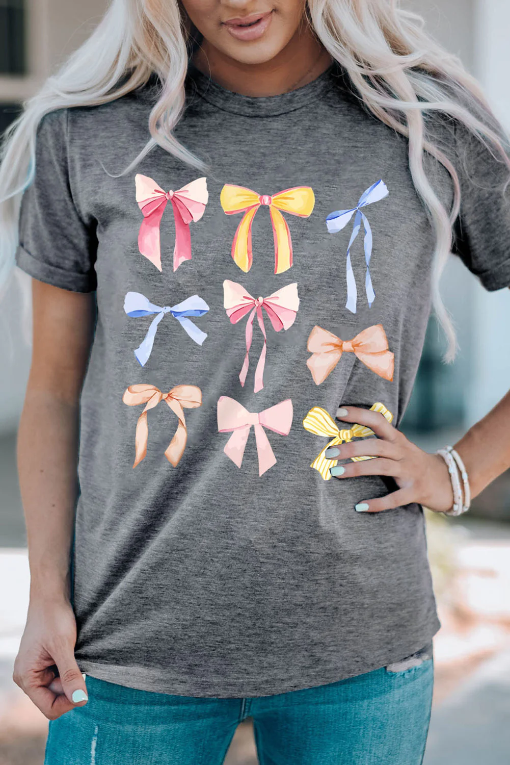 Bow Graphic Round Neck Short Sleeve T-Shirt - Image 3