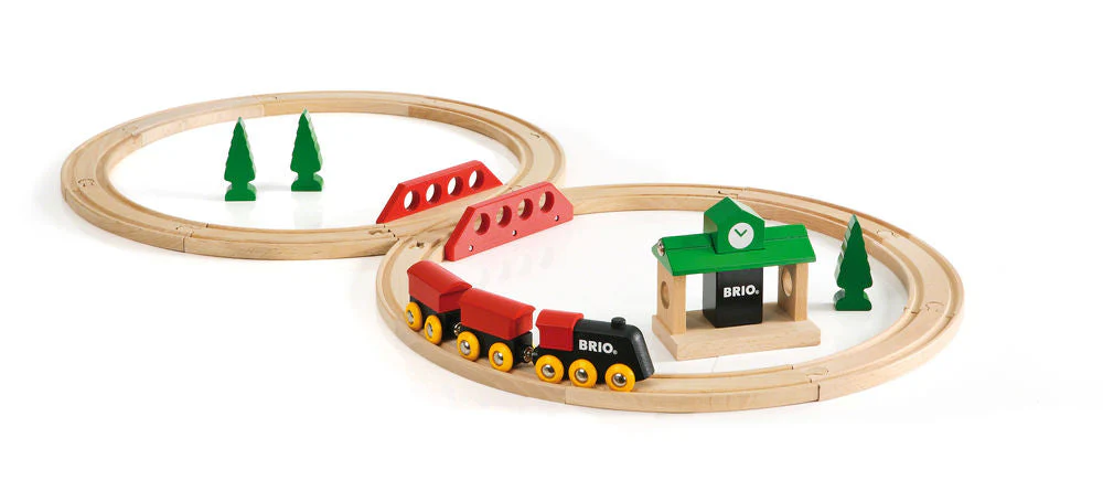 Brio: Classic Figure 8 Train Set - Image 2