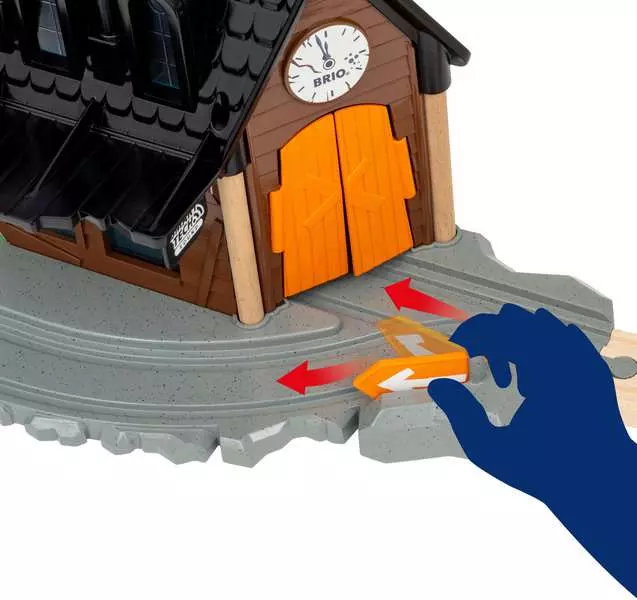 Brio: World Smart Tech Sound Spooky Train Station - Image 9