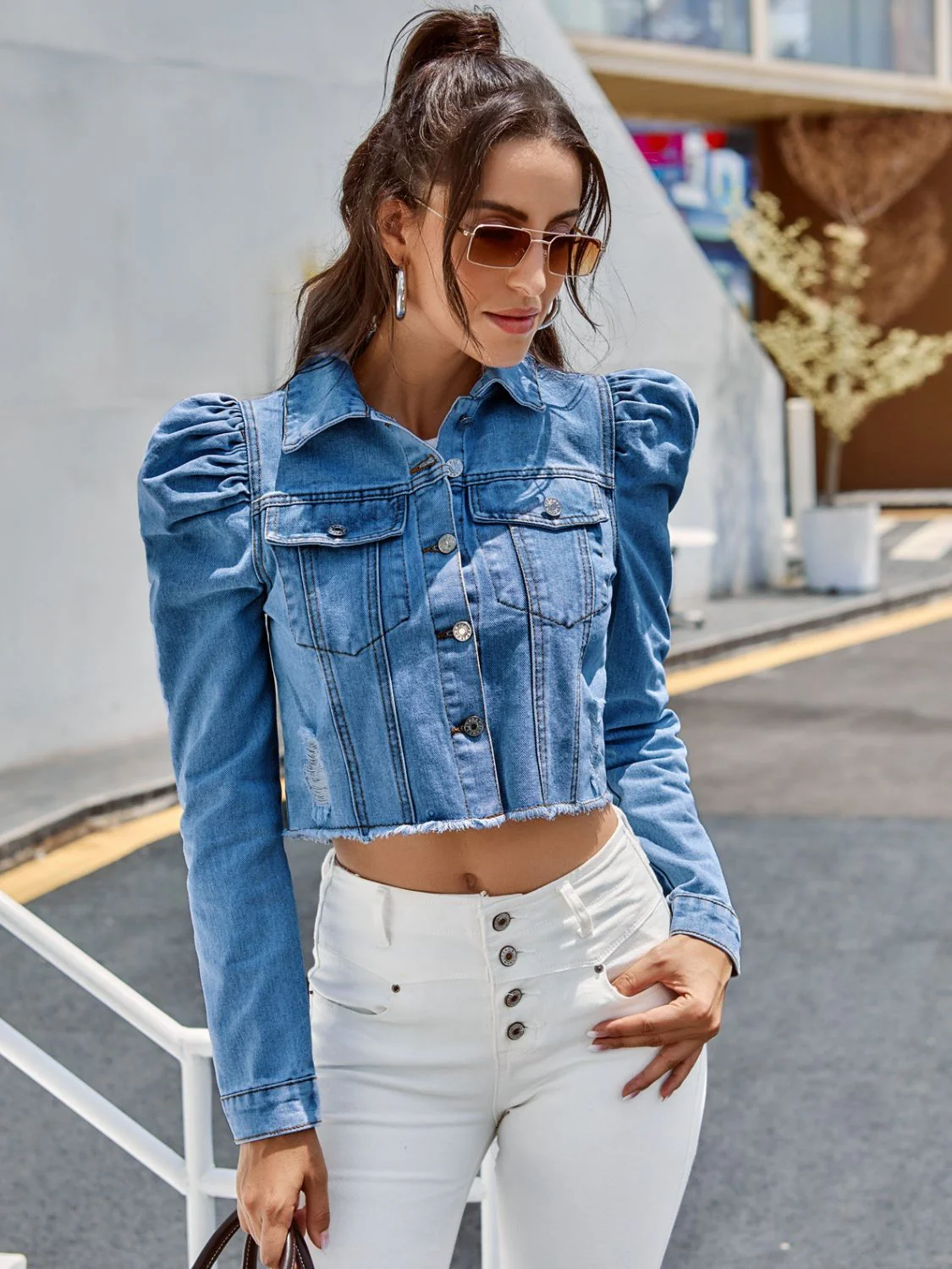 Button Down Raw Hem Cropped Denim Jacket - Image 7