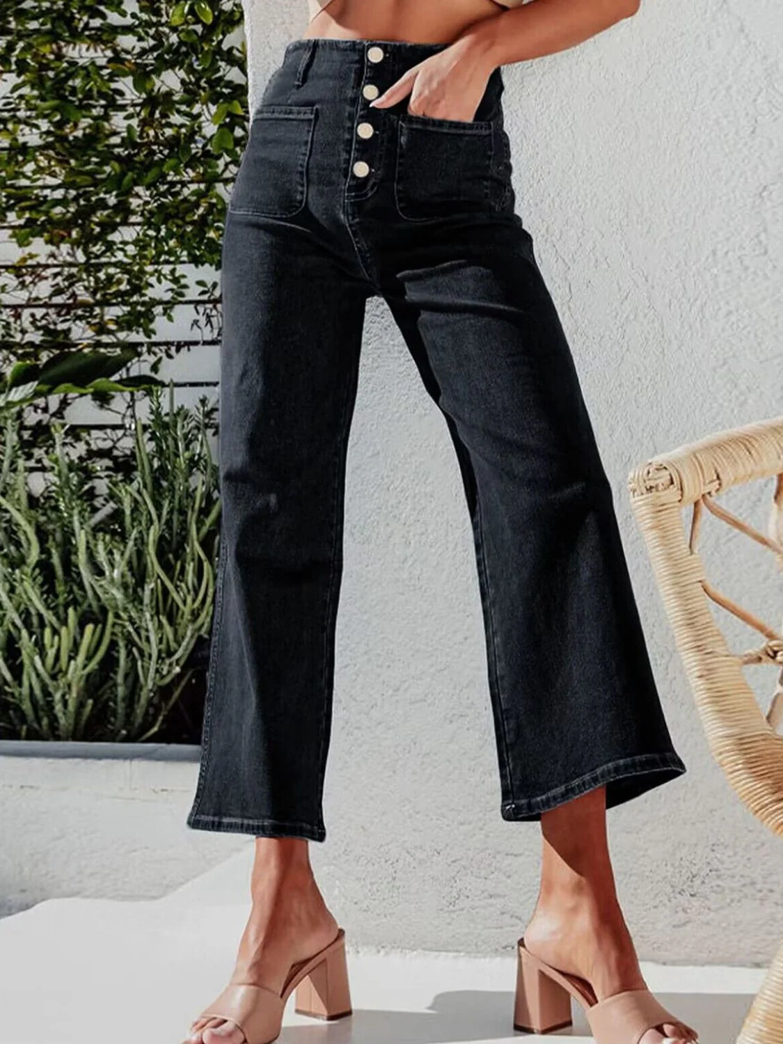 Button Fly Cropped Jeans with Pockets - Image 4
