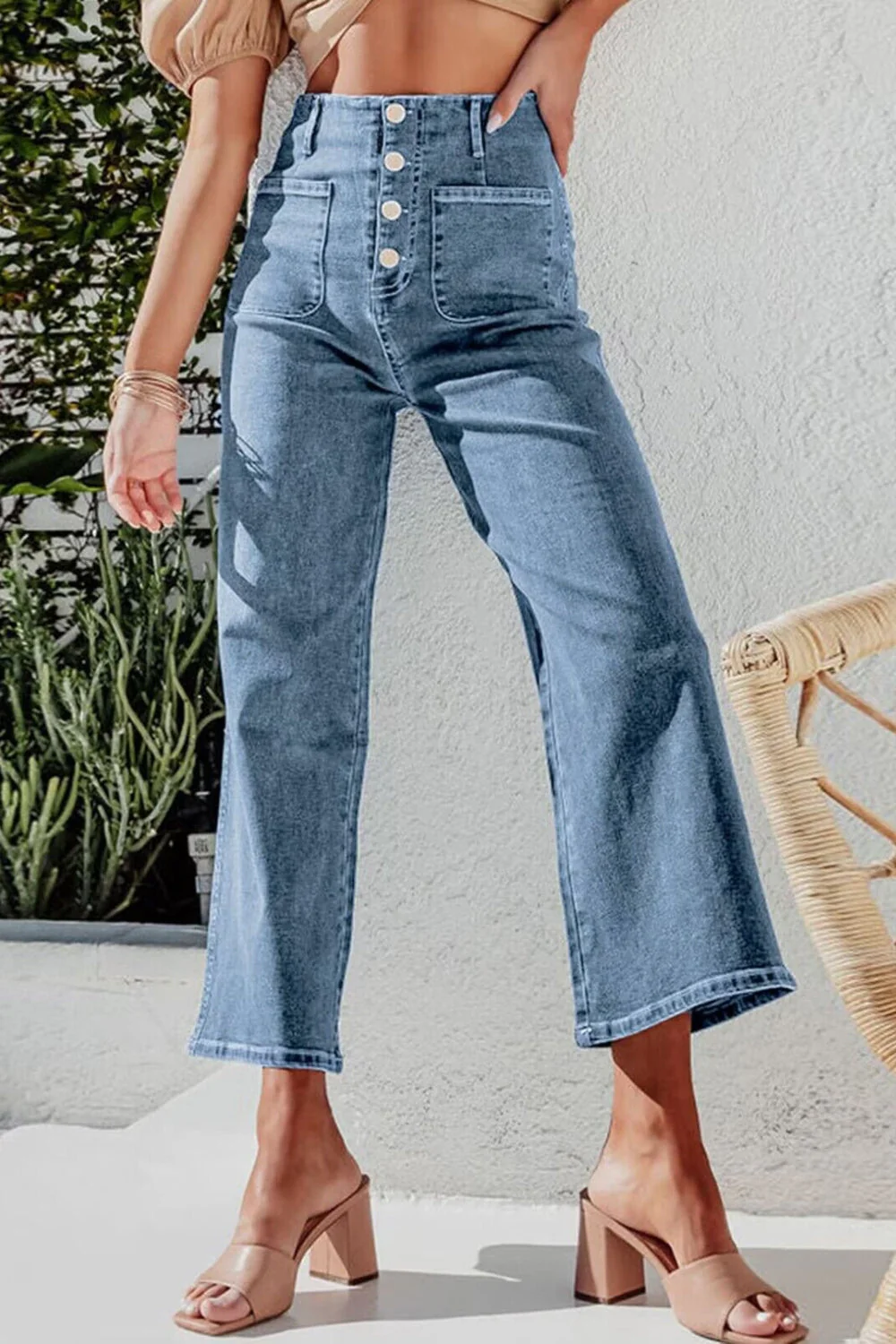 Button Fly Cropped Wide Leg Jeans - Image 2