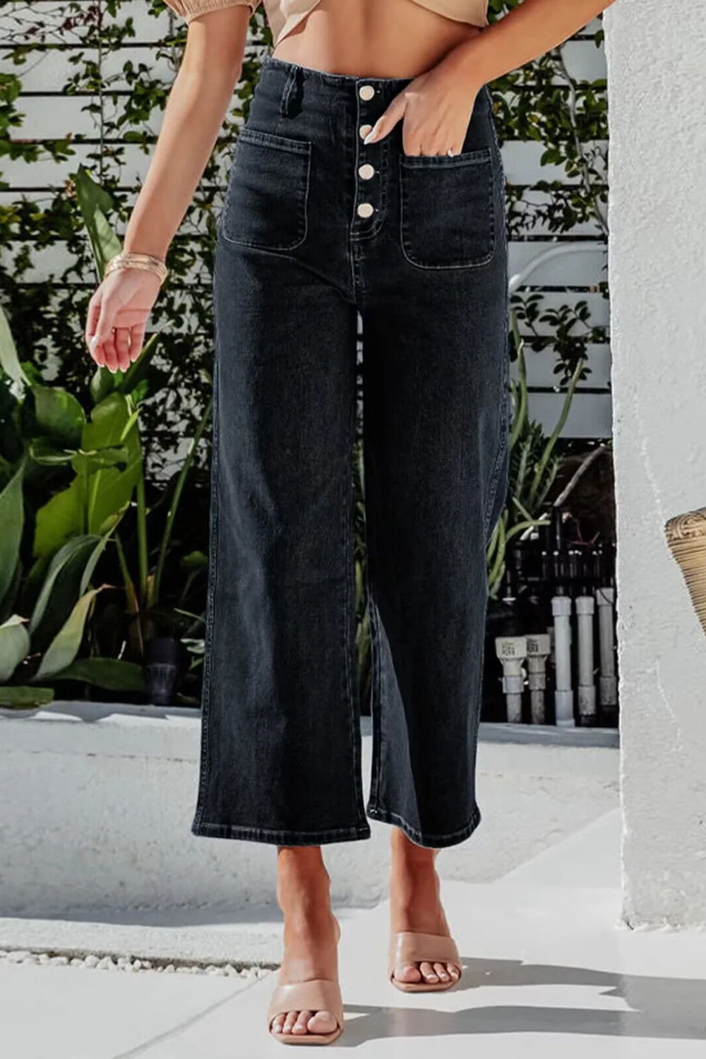 Button Fly Cropped Wide Leg Jeans - Image 8