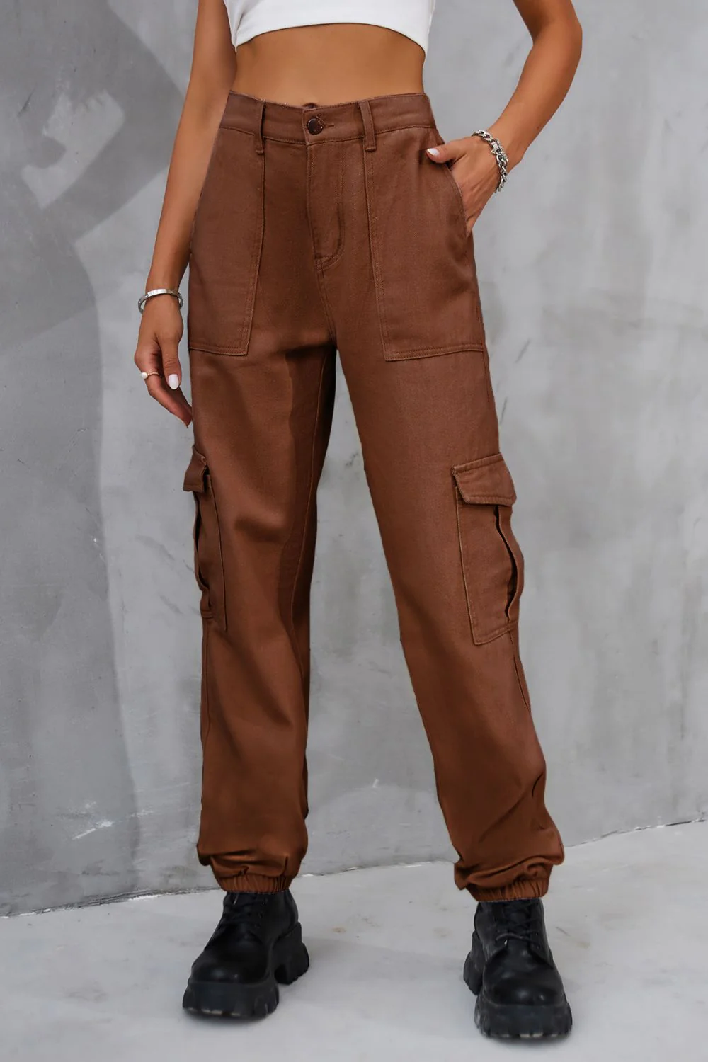Buttoned High Waist Jeans with Pockets - Image 4
