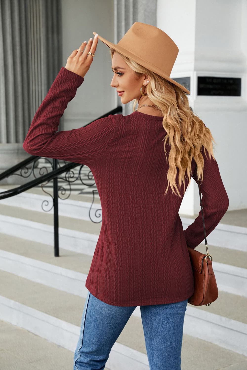 Cable-Knit Long Sleeve V-Neck T-Shirt - Image 24