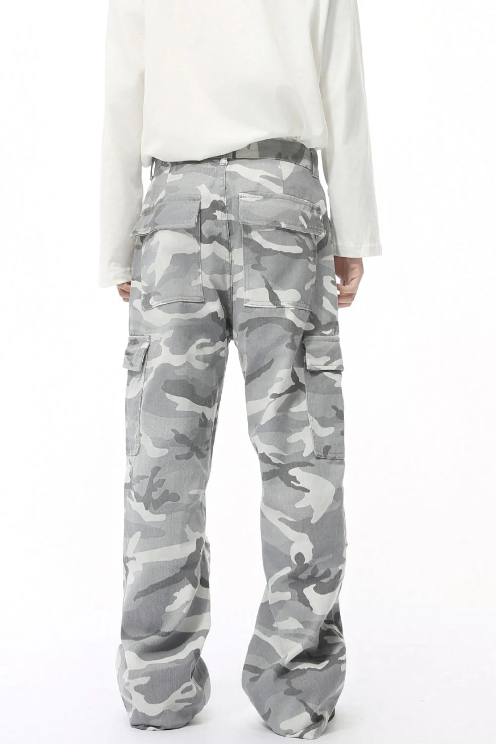 Camouflage Cargo Jeans with Pockets - Image 3