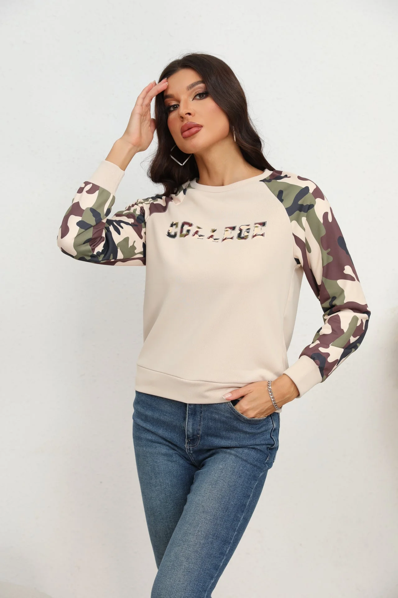 Camouflage Raglan Sleeve Sweatshirt - Image 4