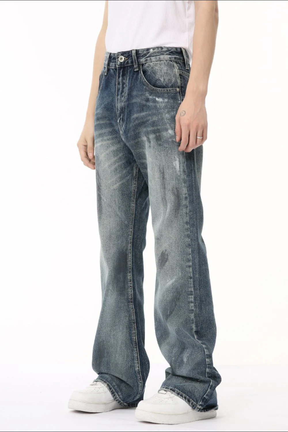 Cat's Whiskers Jeans with Pockets - Image 4