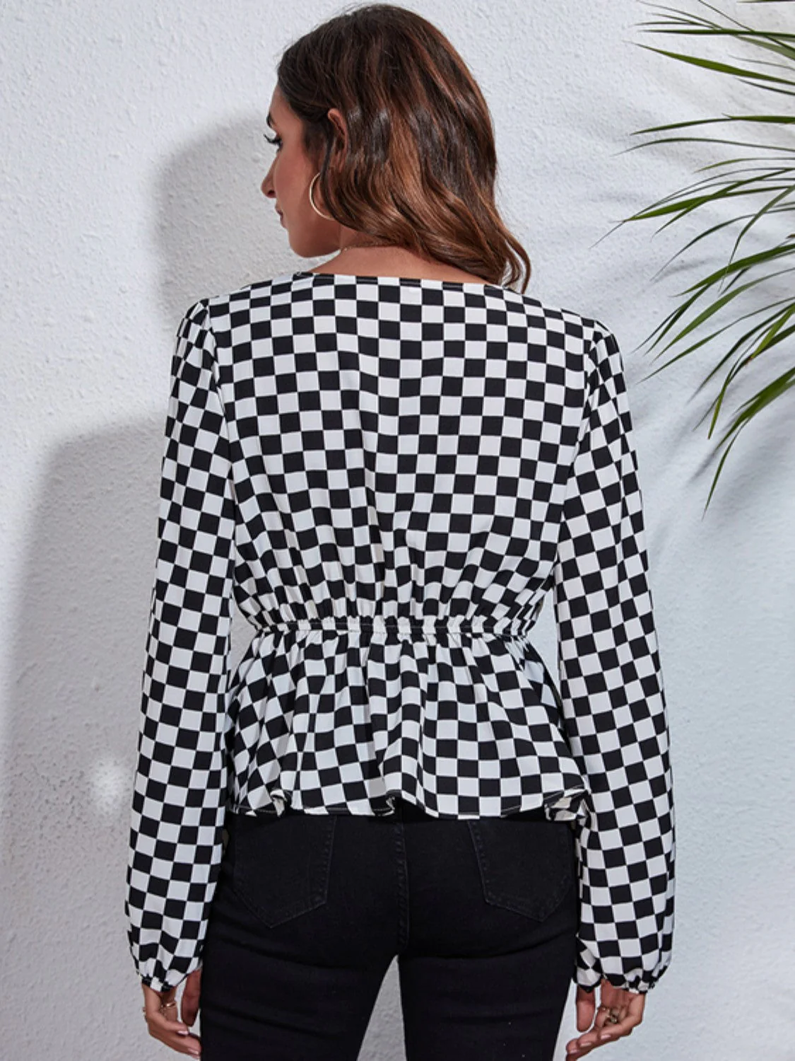 Checkered V-Neck Balloon Sleeve Peplum Blouse - Image 2