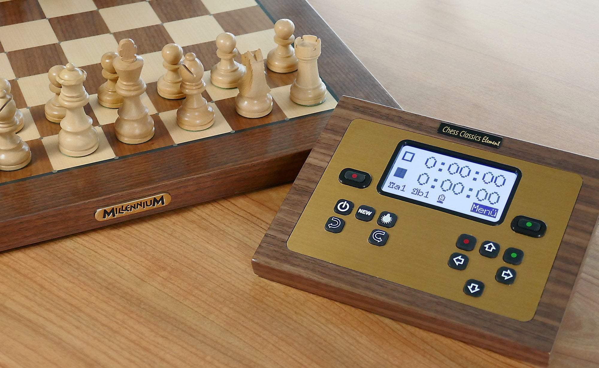Chess Classics Exclusive Chess Computer by Millennium by Chess House - Image 7