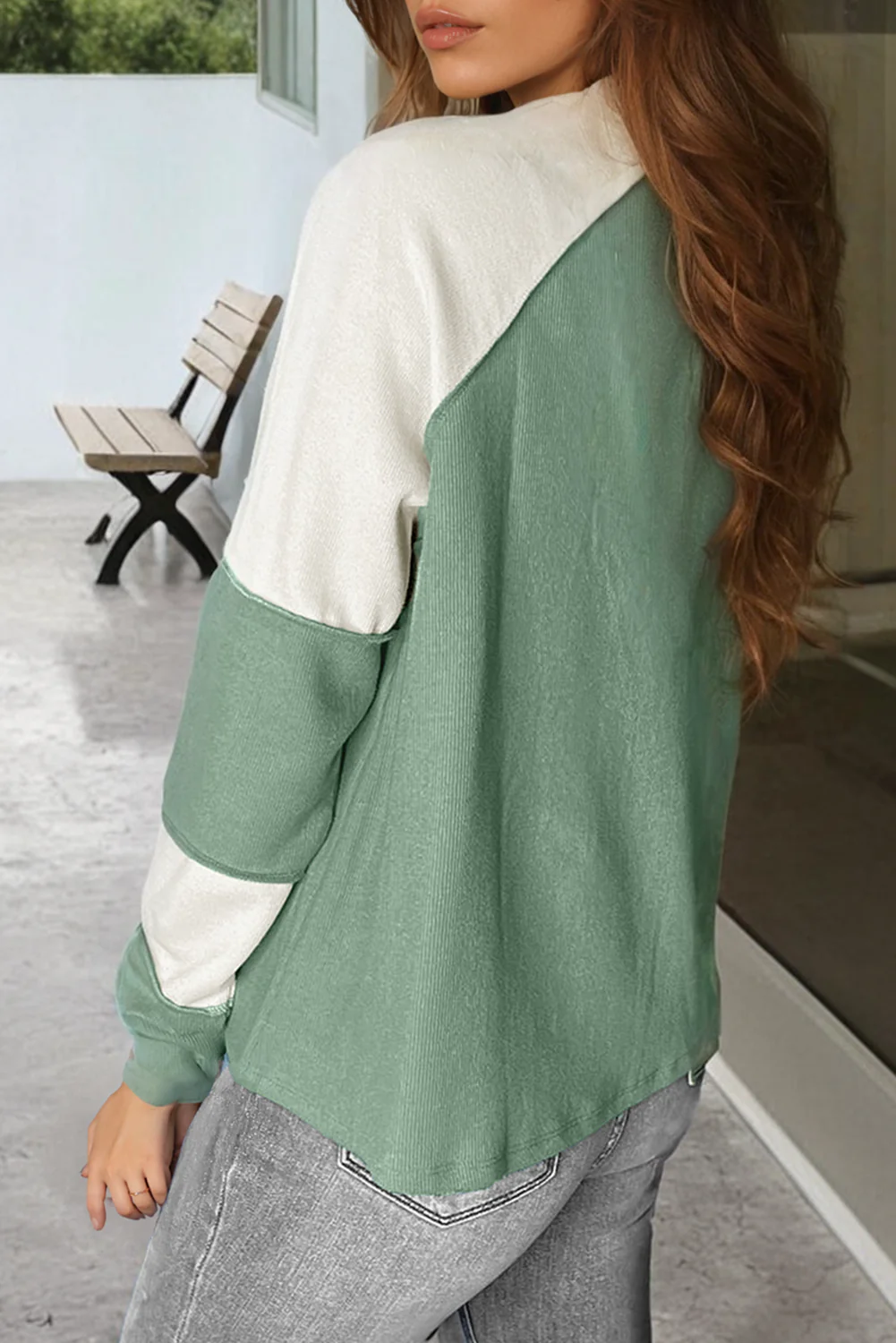 Color Block Round Neck Raglan Sleeve Top - Image 2