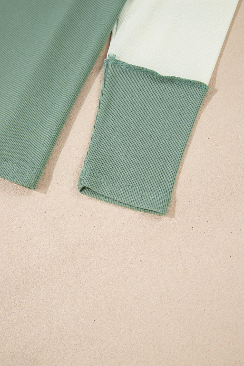 Color Block Round Neck Raglan Sleeve Top - Image 8