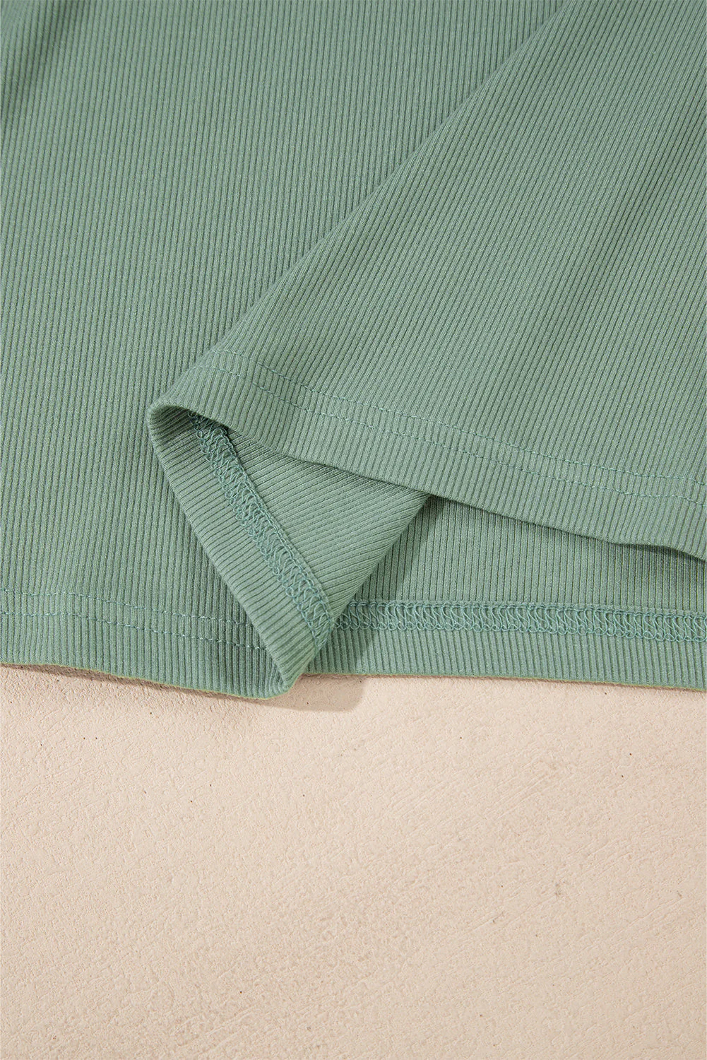 Color Block Round Neck Raglan Sleeve Top - Image 9