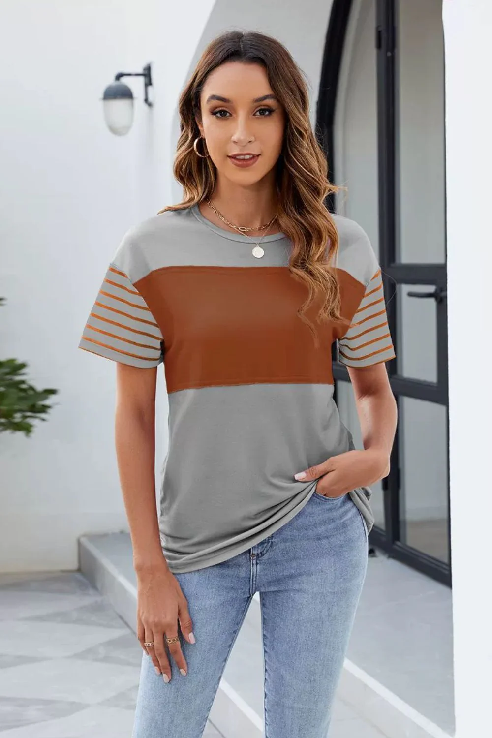 Color Block Round Neck Short Sleeve T-Shirt - Image 9