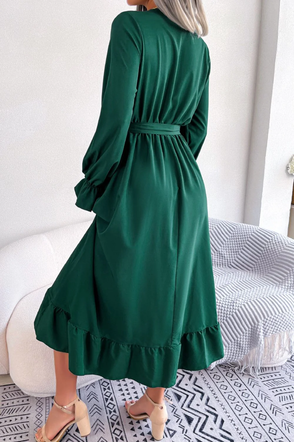 Contrast Belted Flounce Sleeve Dress - Image 6