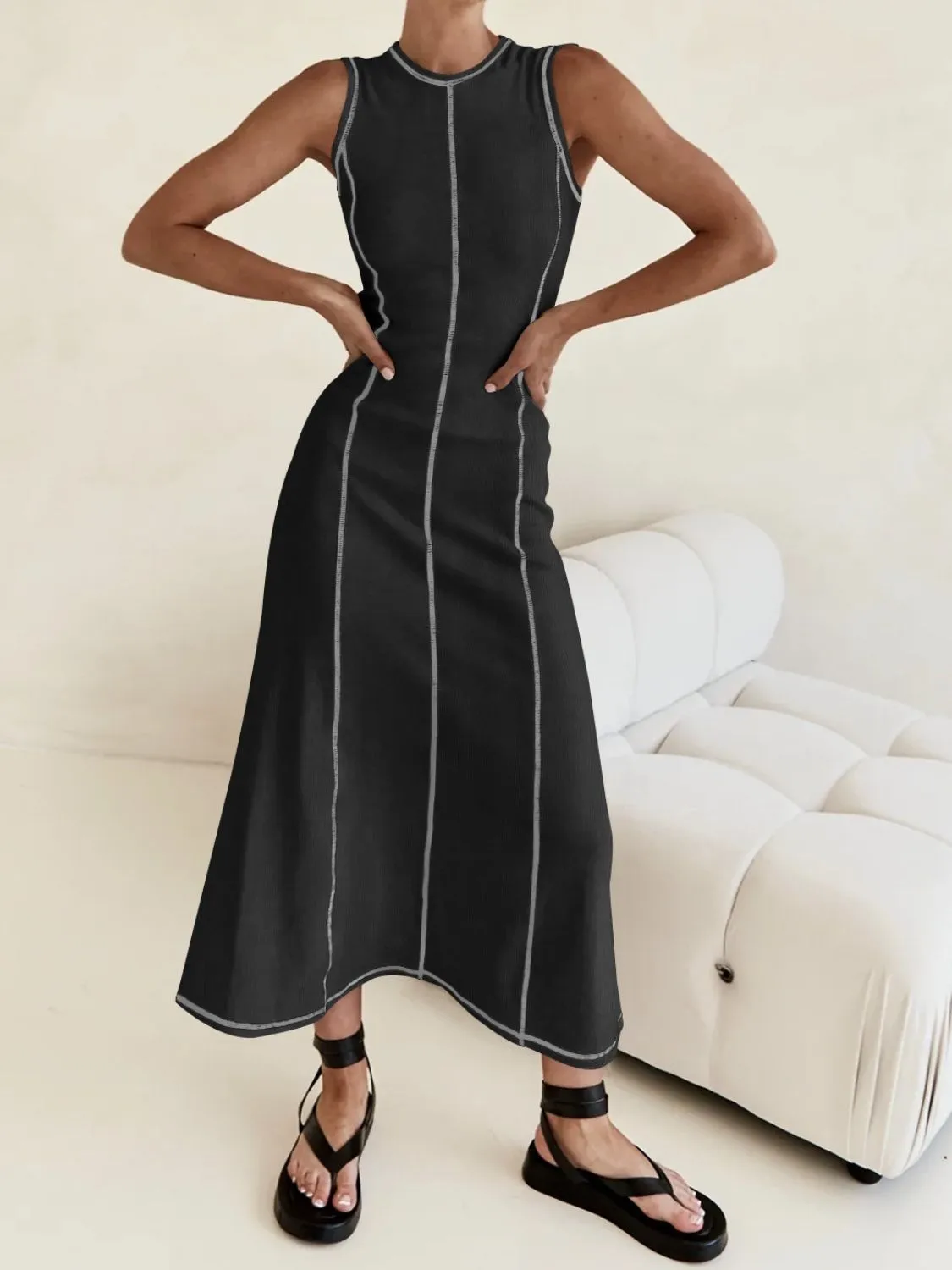 Contrast Stitching Round Neck Sleeveless Midi Dress - Image 12
