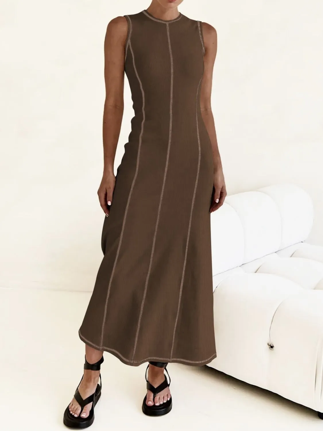 Contrast Stitching Round Neck Sleeveless Midi Dress - Image 30