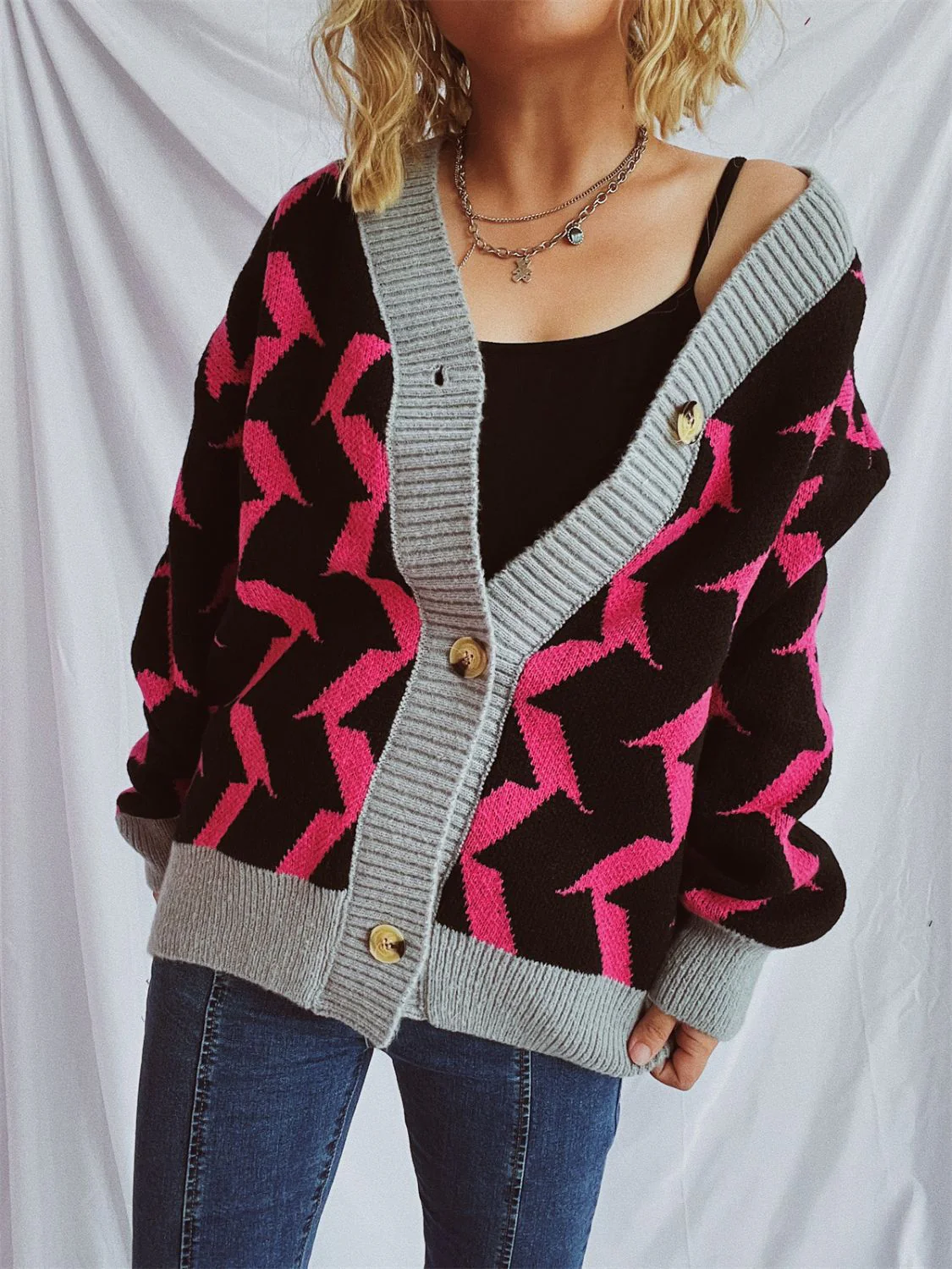 Contrast Trim Geometric V-Neck Long Sleeve Cardigan - Image 20