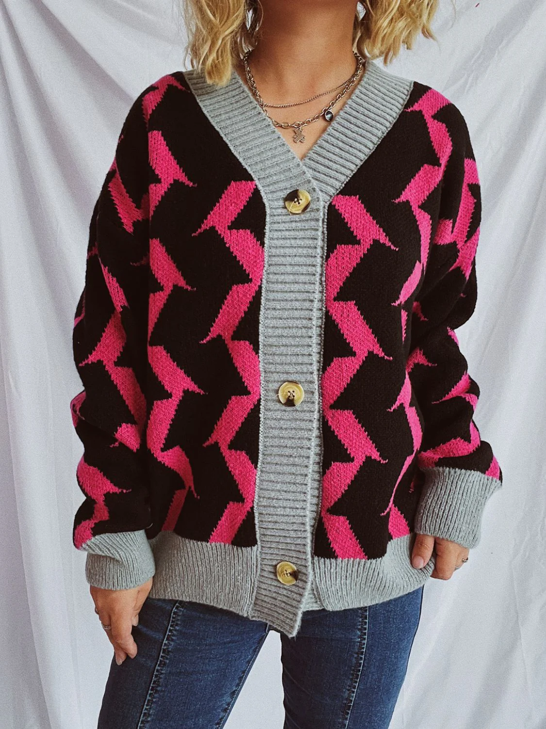 Contrast Trim Geometric V-Neck Long Sleeve Cardigan - Image 22