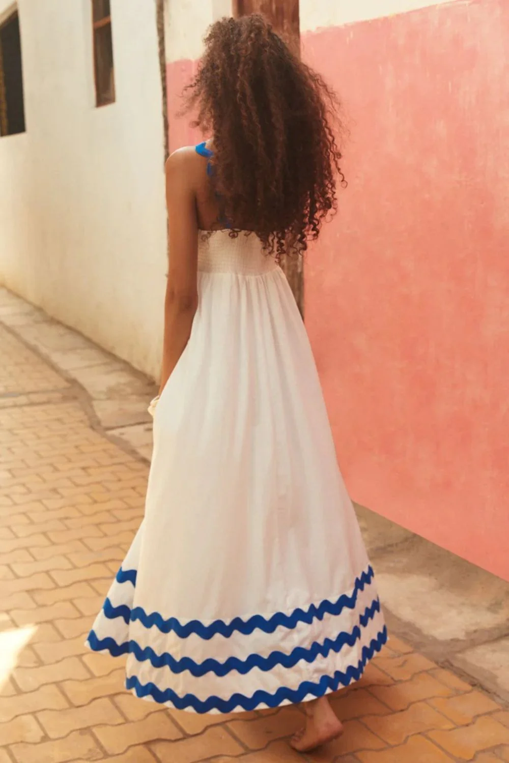 Contrast Trim Square Neck Wide Strap Dress - Image 3