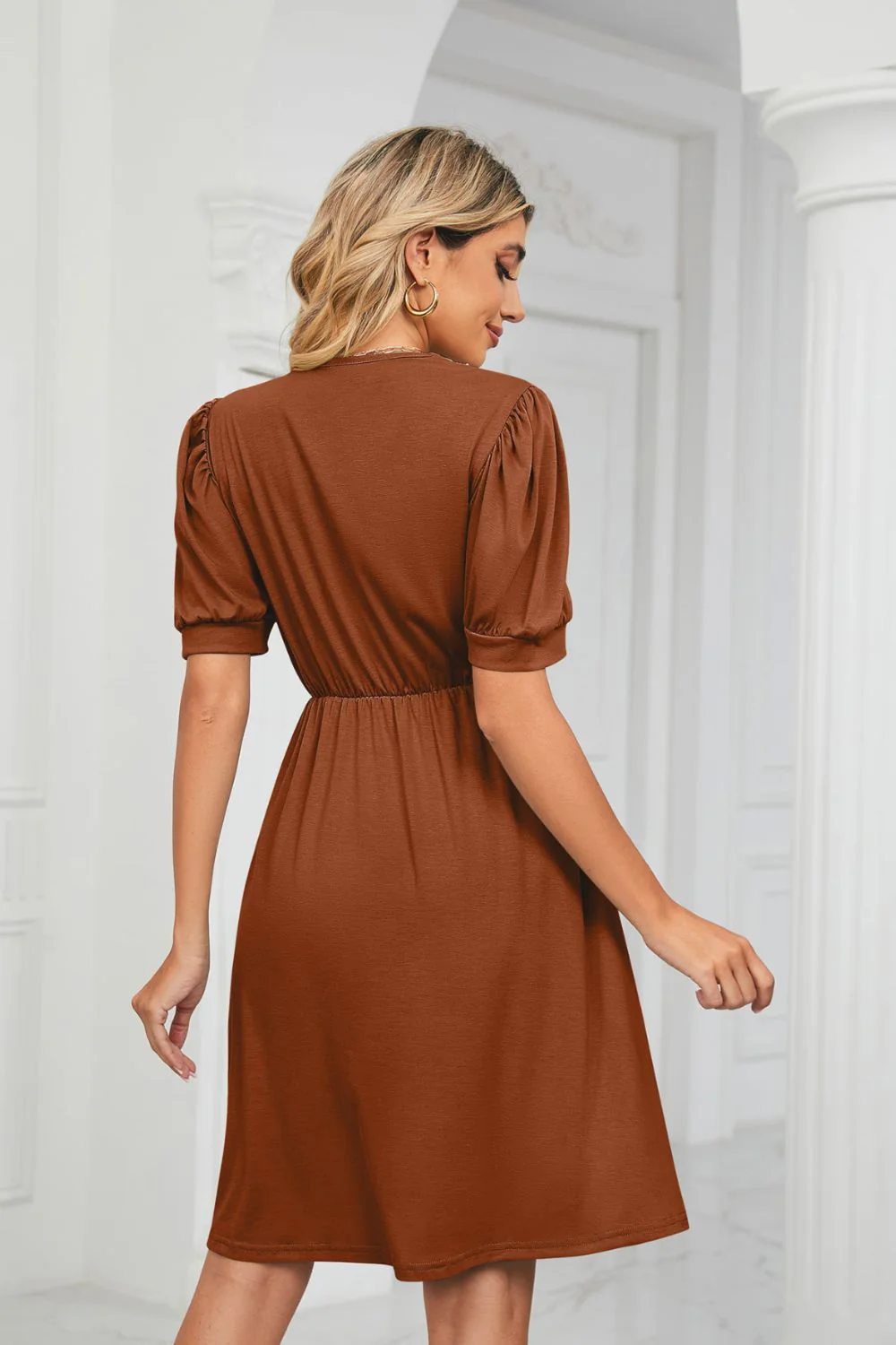 Contrast V-Neck Puff Sleeve Pocket Dress - Image 15