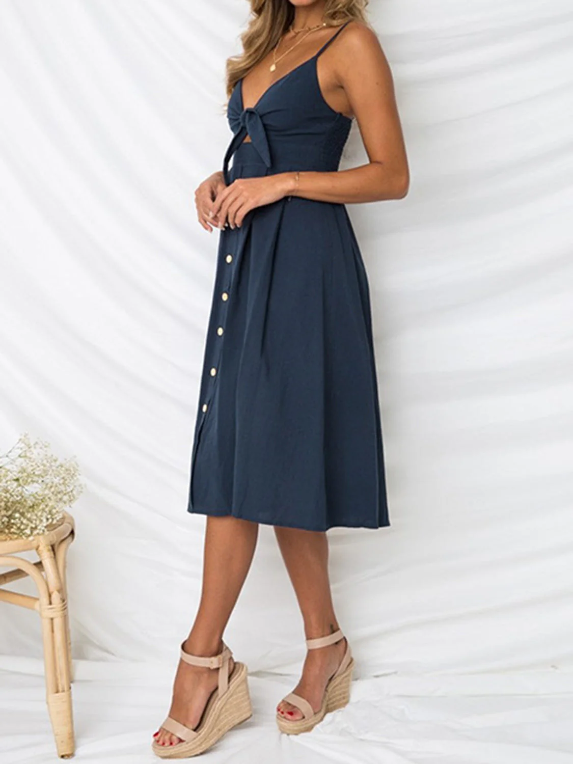 Cutout Smocked Sweetheart Neck Cami Dress - Image 12