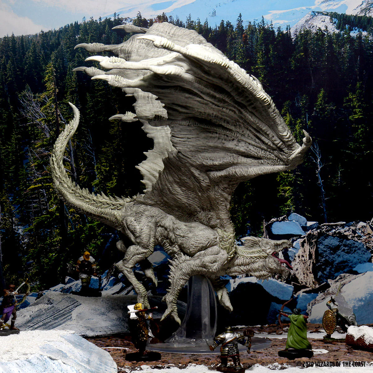 D&D: Icons of the Realms - Adult White Dragon Premium Figure - Image 12