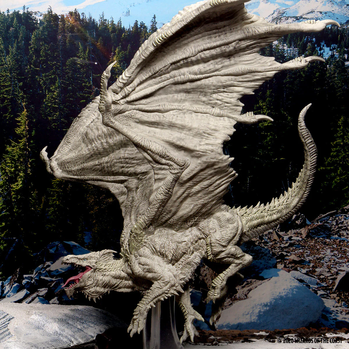 D&D: Icons of the Realms - Adult White Dragon Premium Figure - Image 14