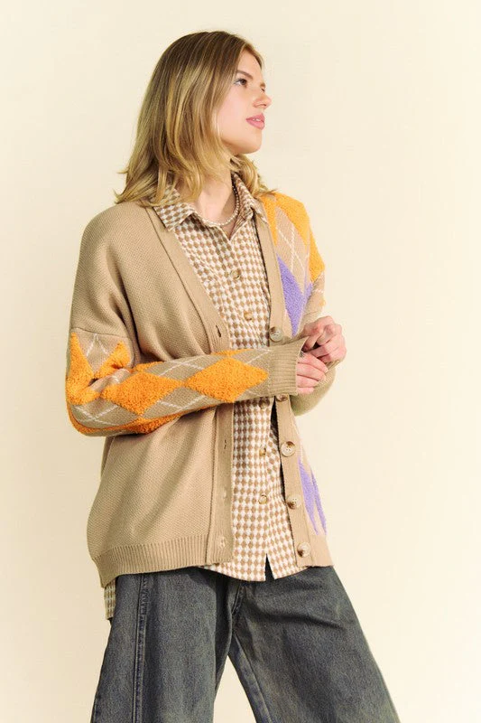 Davi & Dani Argyle V-Neck Dropped Shoulder Cardigan - Image 3