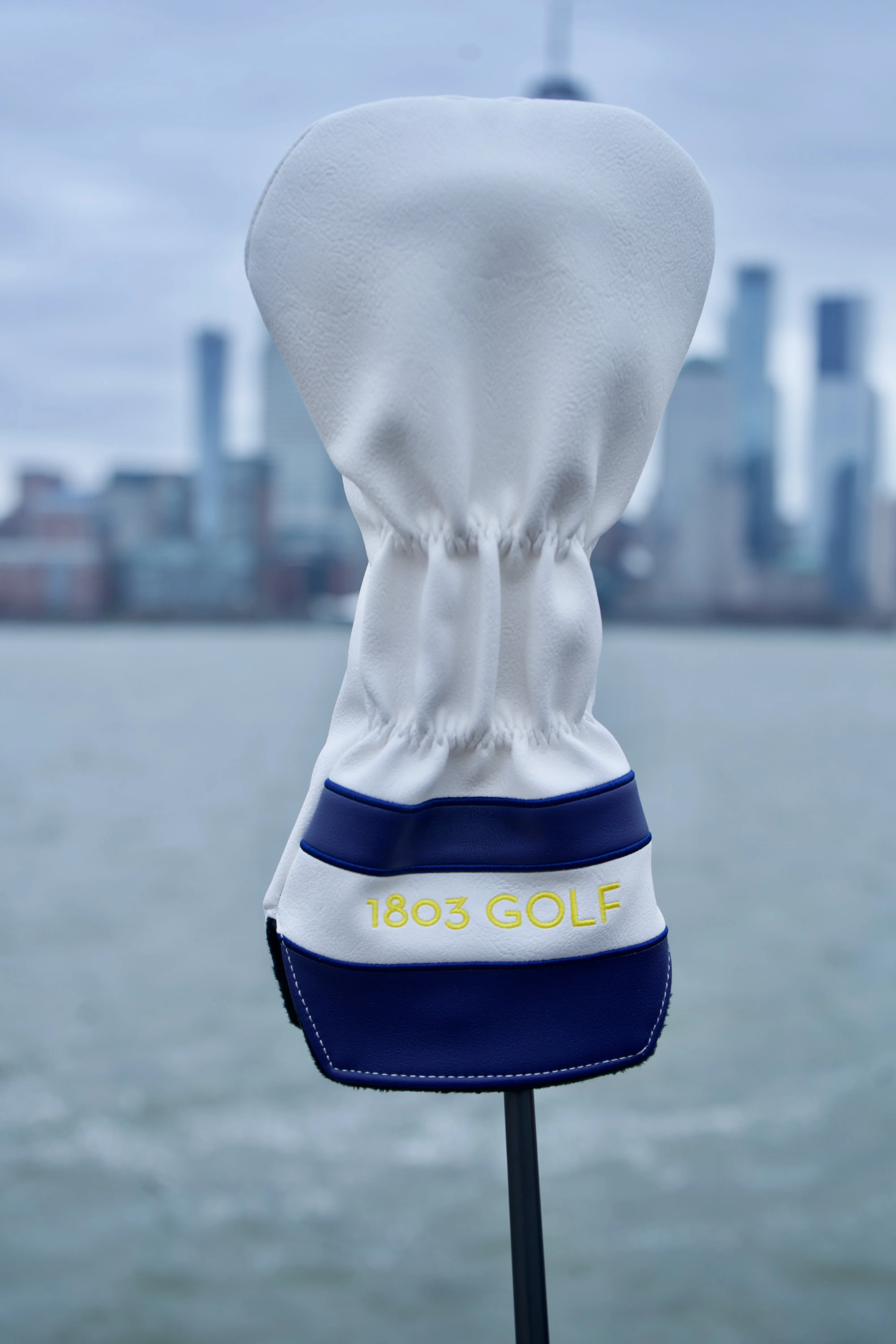 Denver Club Cover by 1803 Golf - Image 4