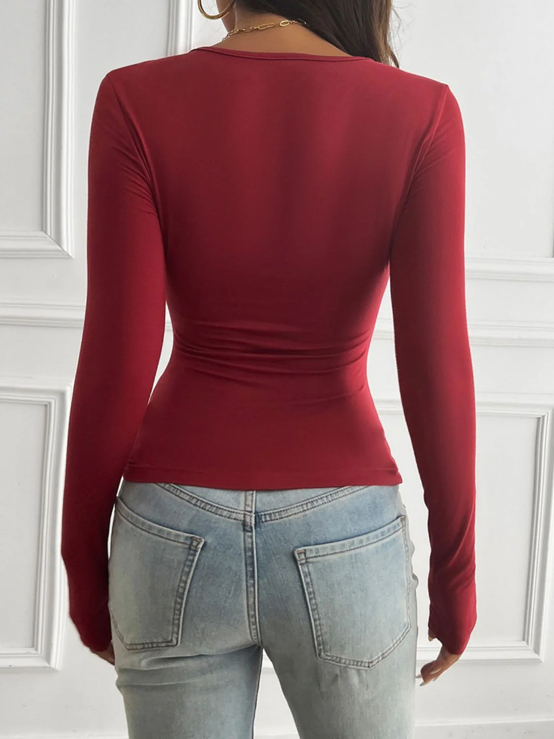 Devine Round Neck Long Sleeve T-Shirt - Image 8