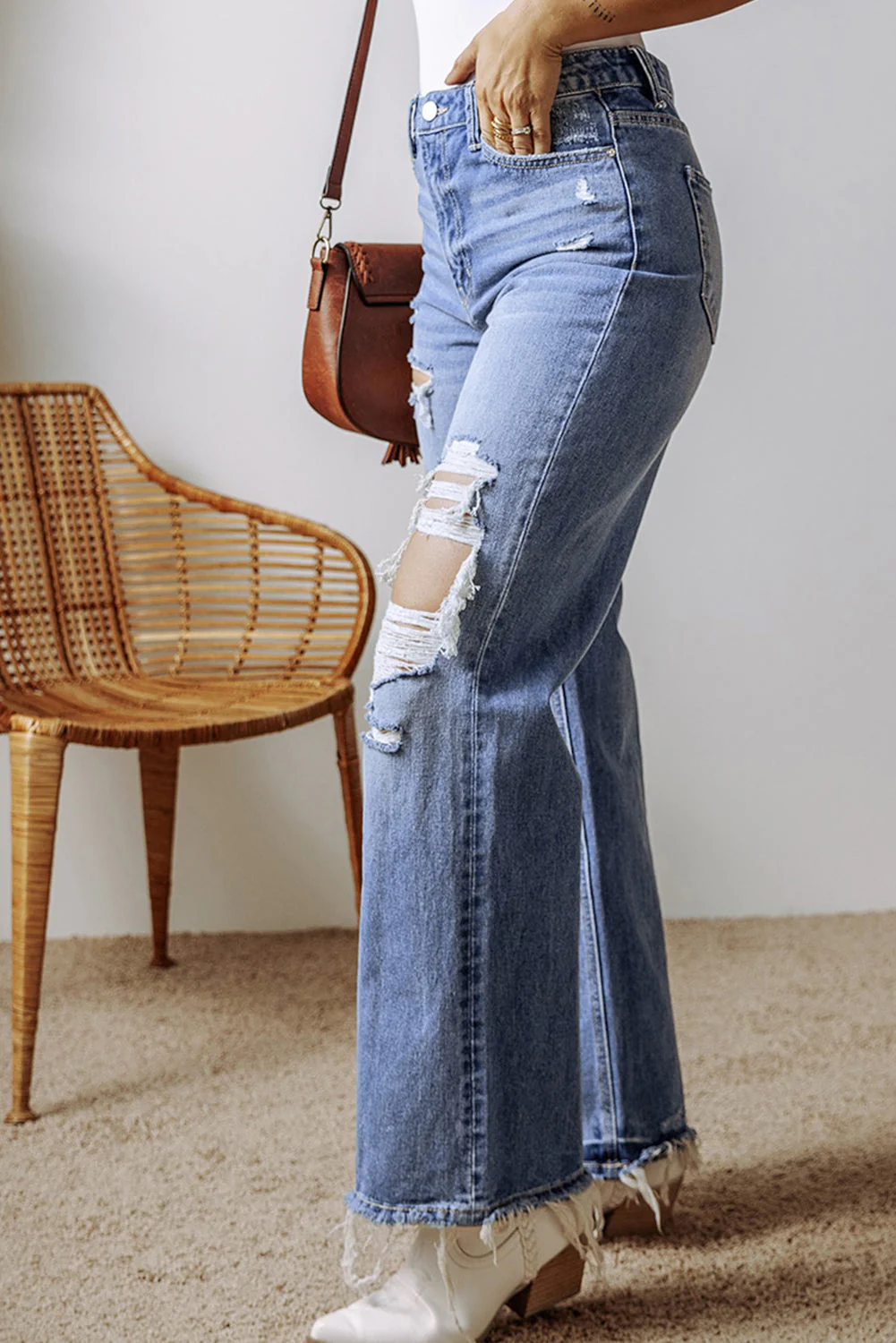 Distressed Straight Leg Jeans with Pockets - Image 2