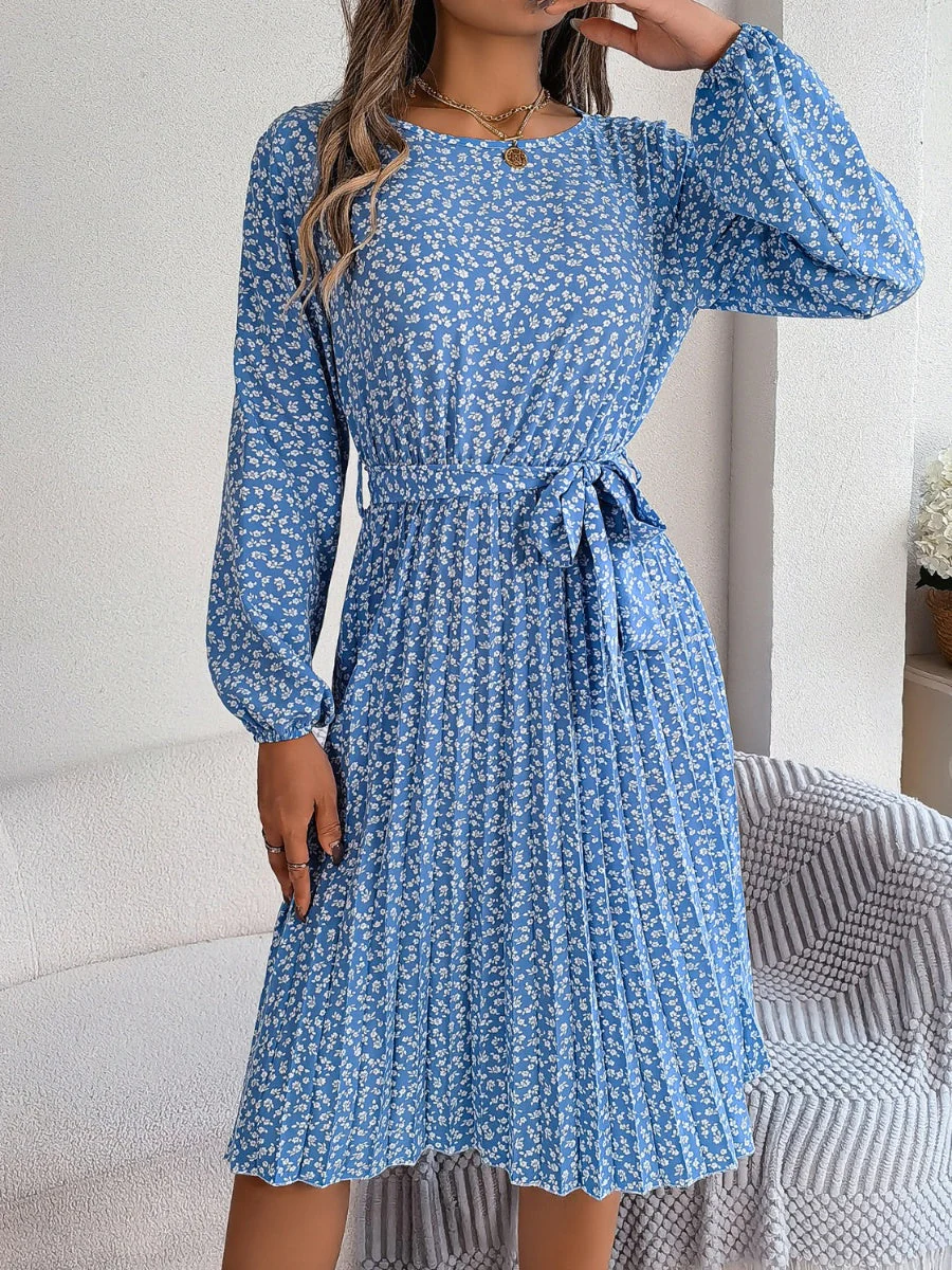 Ditsy Floral Tie Waist Pleated Dress - Image 4