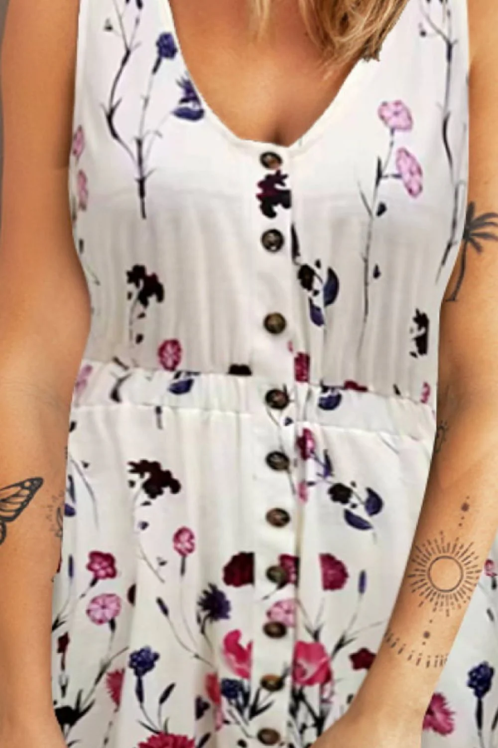 Double Take Scoop Neck Buttoned Sleeveless Magic Dress with Pockets - Image 15