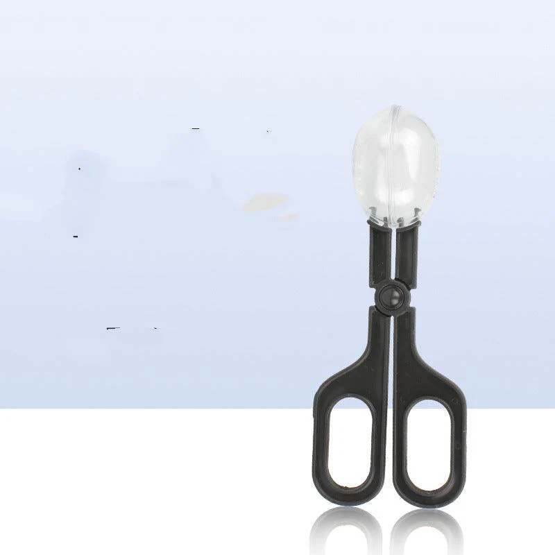 Durable Abs Insect Trap With Scissor Handle - Perfect For Small Pet Feeding And Cleaning by Dog Hugs Cat - Image 2