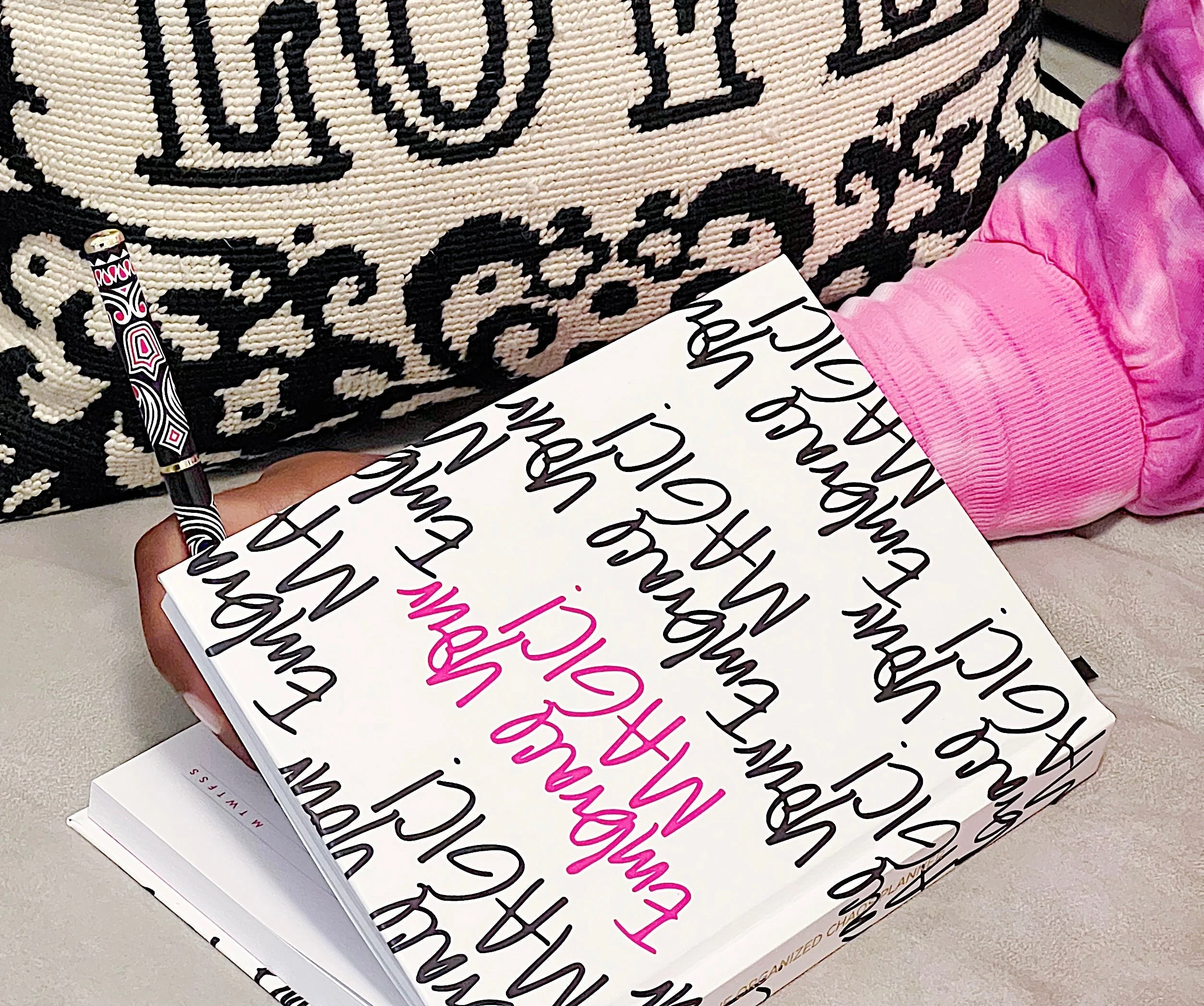 Embrace Your Magic :: Organized Chaos Planner by Effie's Paper - Image 4