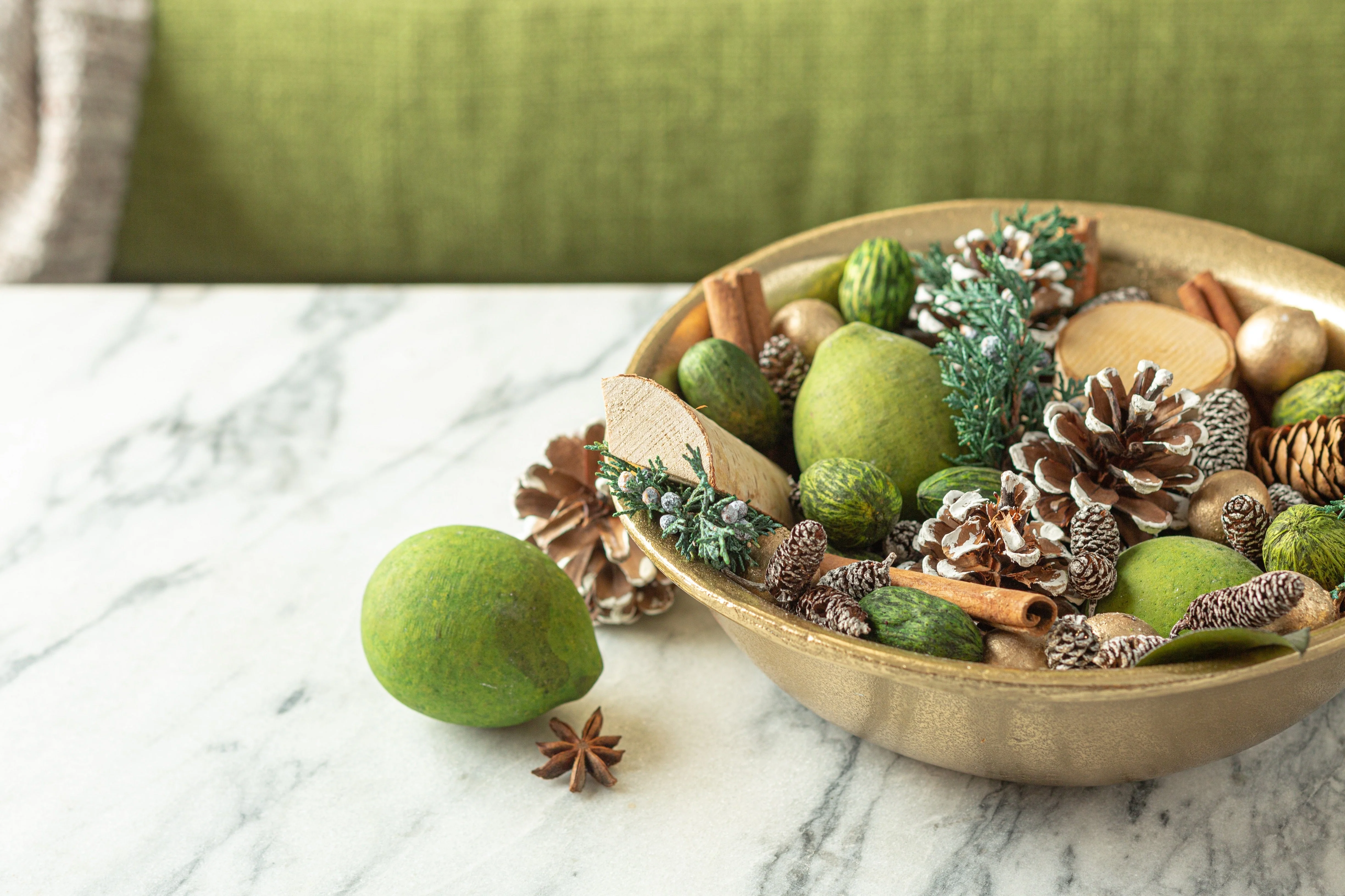 Evergreen Pine Potpourri by Andaluca Home - Image 4