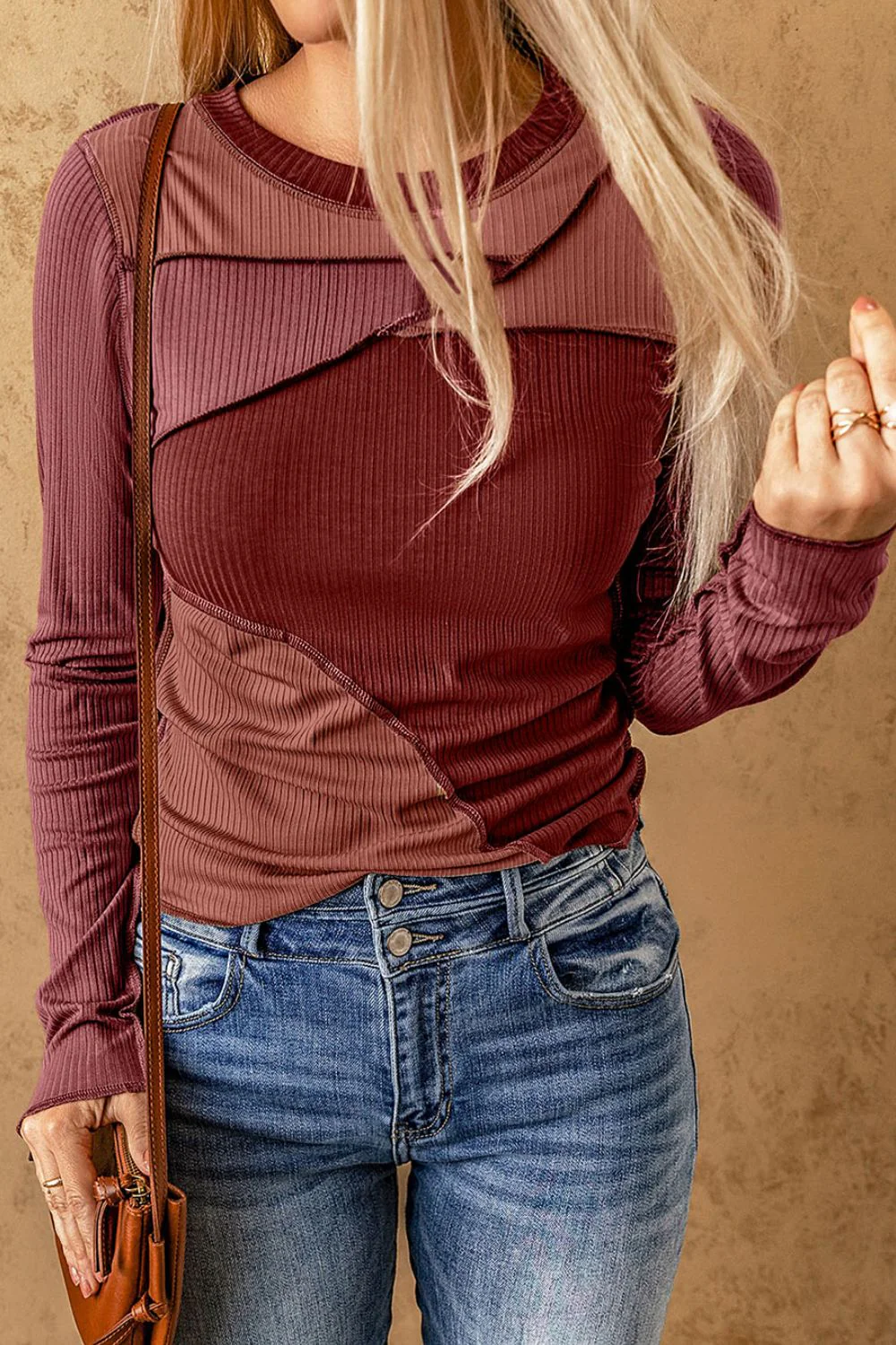Exposed Seam Contrast Round Neck Long Sleeve T-Shirt - Image 19