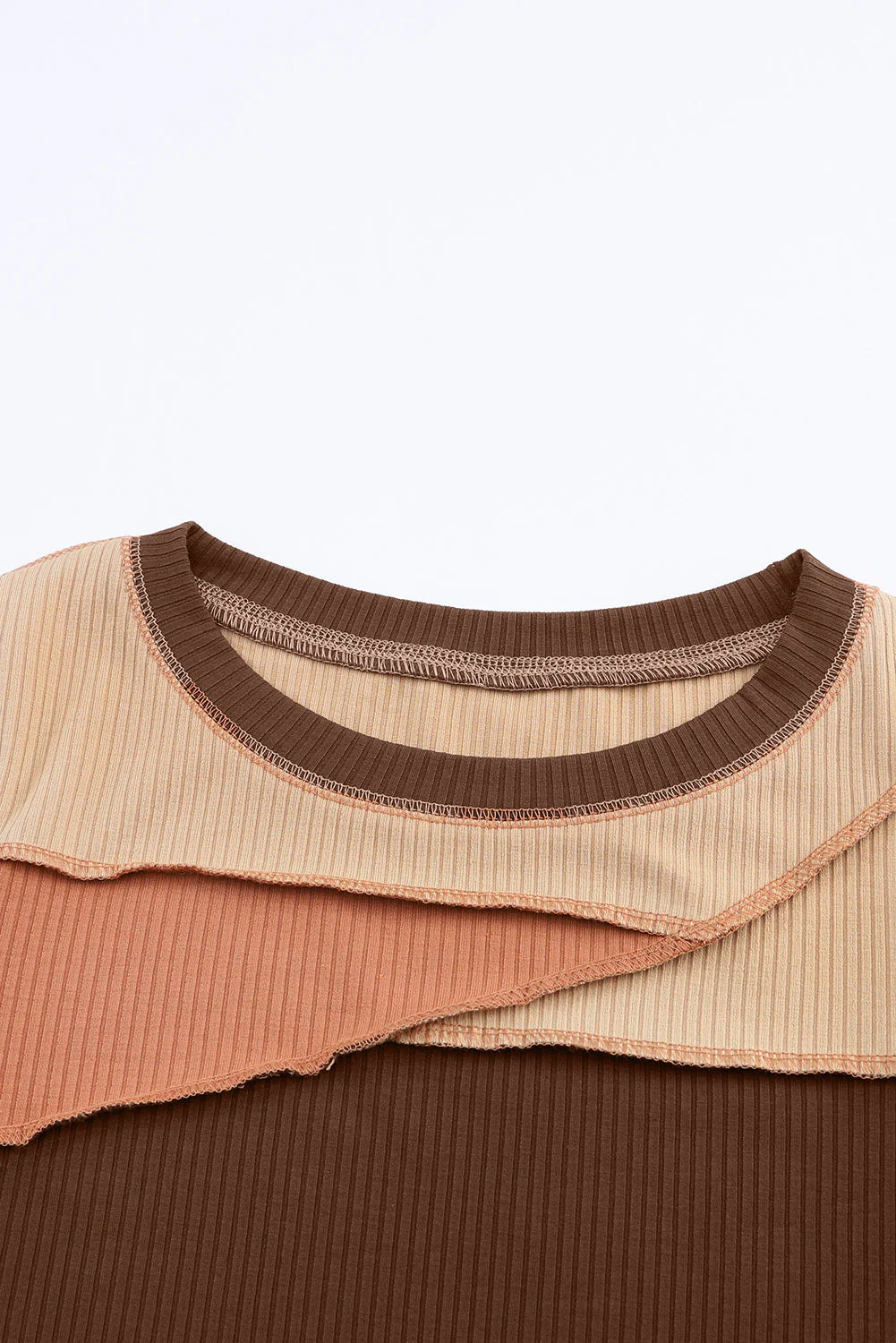 Exposed Seam Contrast Round Neck Long Sleeve T-Shirt - Image 7