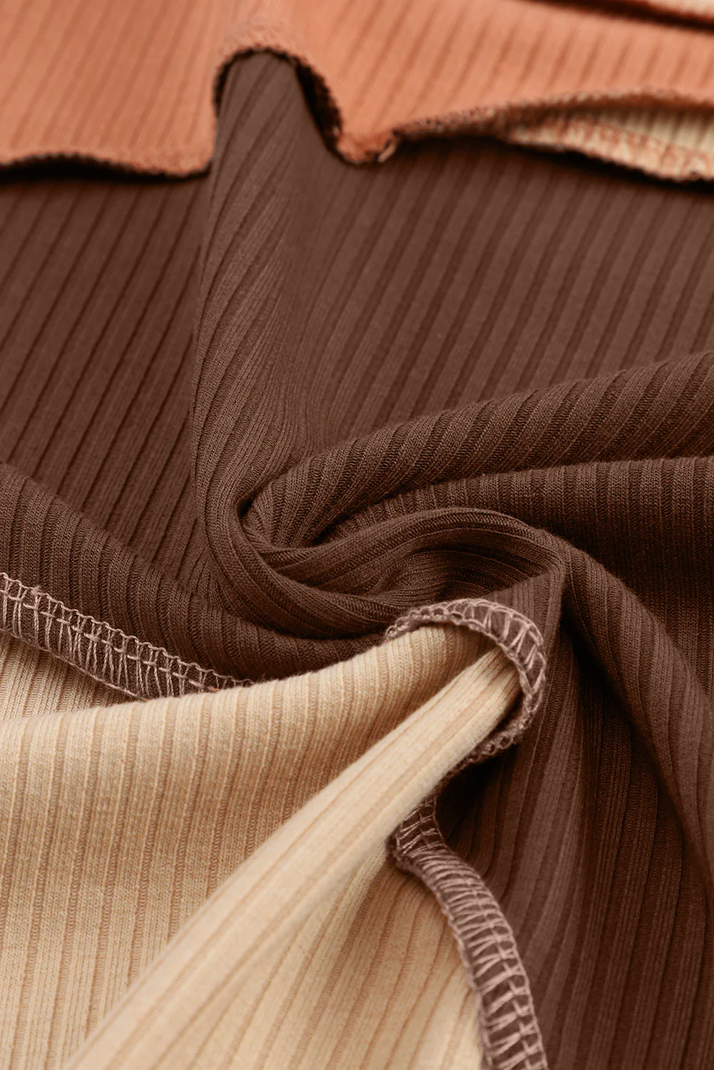 Exposed Seam Contrast Round Neck Long Sleeve T-Shirt - Image 8