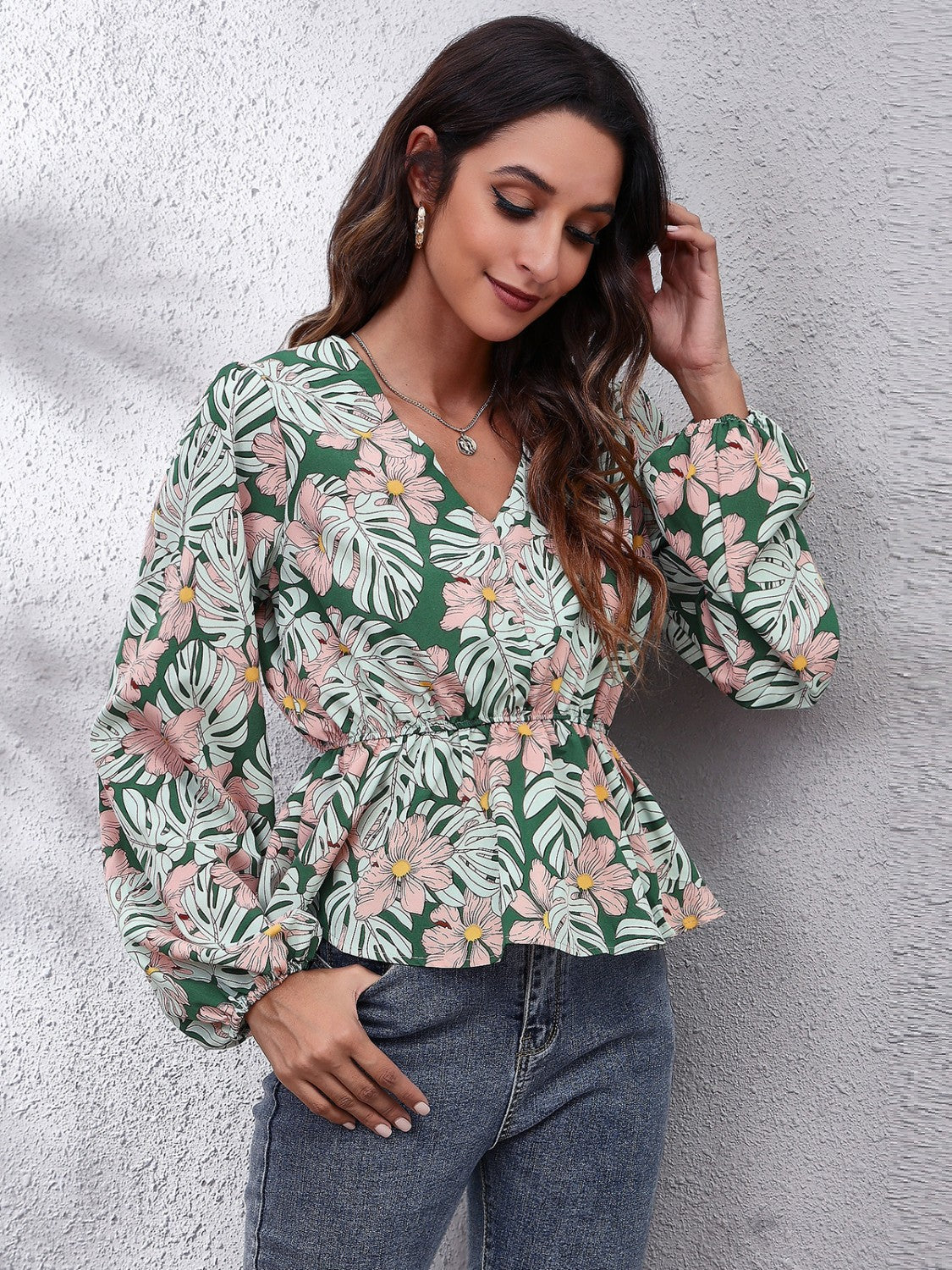 Floral V-Neck Balloon Sleeve Peplum Blouse - Image 4