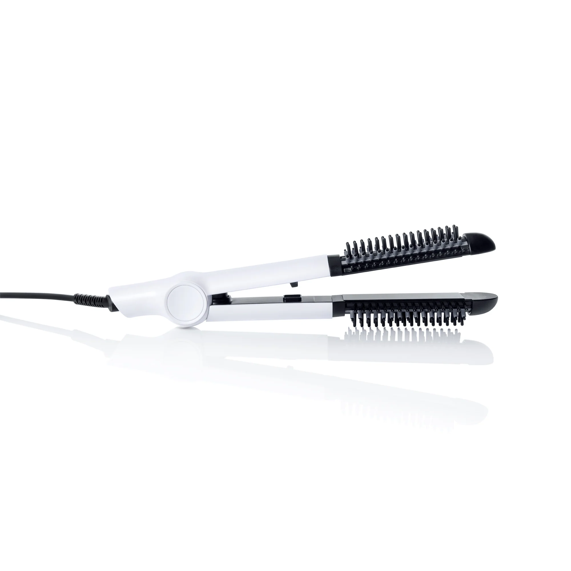 Freestyle Max 1" Straightening Brush and Iron by InStyler - Image 2