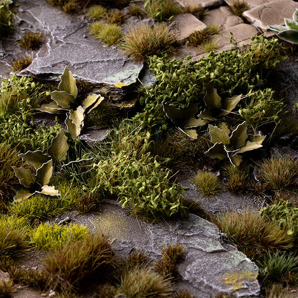 Gamers Grass Tufts: Dark Green Shrubs- Wild - Image 3